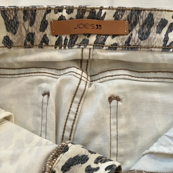 Joe’s Leopard print jeans - Picture 5 of 7